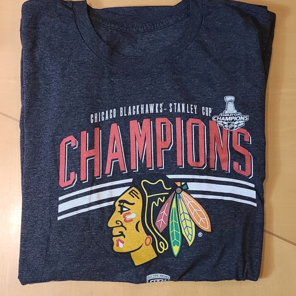 Chicago Blackhawks Championship Qty 5 t-shirts size XL and 2XL - Picture 6 of 6